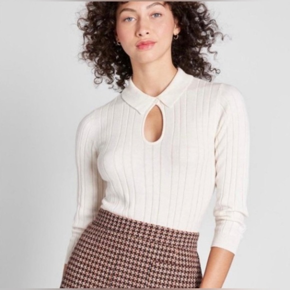 ModCloth One Good Turn Collared Keyhole Ribbed Sweater in Ivory - Size L - Picture 2 of 5